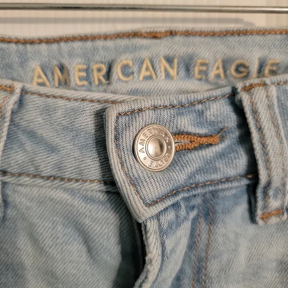 American Eagle Mom Straight Jeans - Picture 4 of 7